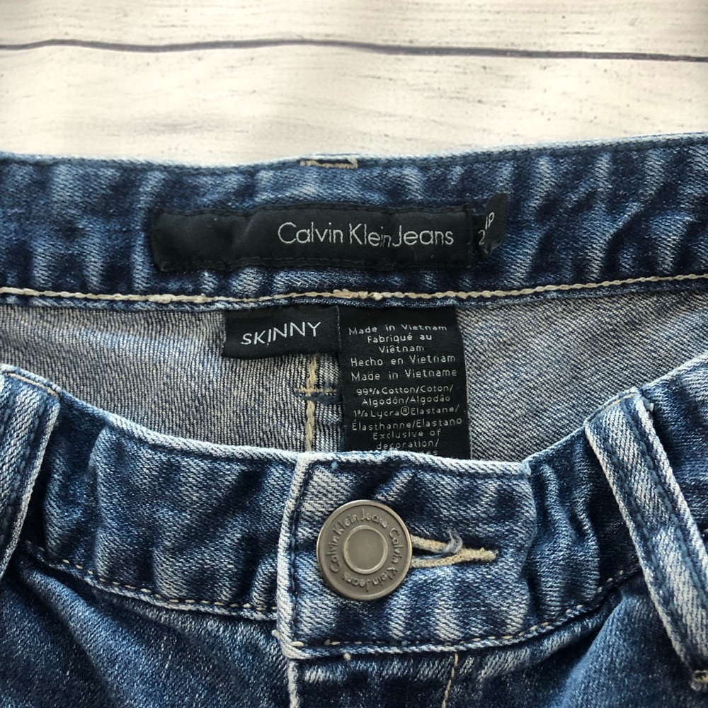 Calvin Klein Skinny Jeans Sz 27/4P (Item #123) - Picture 2 of 7
